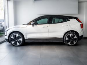 Volvo EX30 Twin Motor Performance Ultra - Image 19