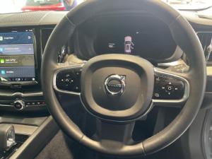 Volvo XC60 B5 AWD Plus Dark - Image 9