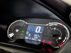 Nissan Magnite 1.0 Visia auto - Image 21