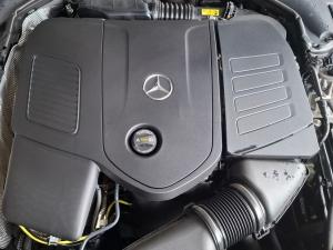 Mercedes-Benz C-Class C200 Avantgarde - Image 11