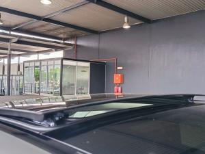 Mercedes-Benz C-Class C220d Avantgarde - Image 11