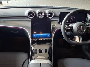 Mercedes-Benz C-Class C220d Avantgarde - Image 7