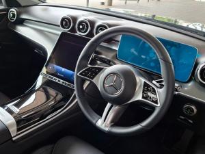 Mercedes-Benz C-Class C200 Avantgarde - Image 8