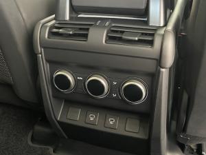 Land Rover Defender 110 D350 X-Dynamic HSE - Image 18