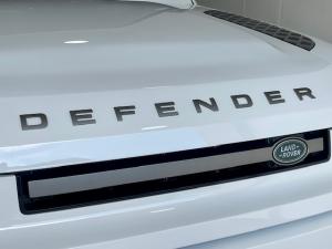 Land Rover Defender 110 D350 X-Dynamic HSE - Image 26