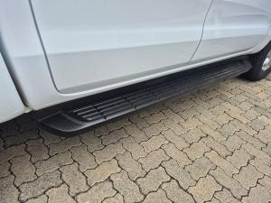 Ford Ranger 2.2TDCi double cab Hi-Rider XL auto - Image 17