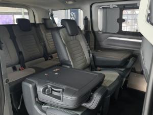 Volkswagen Transporter 2.0TDI Kombi SWB Life - Image 16