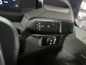 Volkswagen Transporter 2.0TDI Kombi SWB Life - Image 21