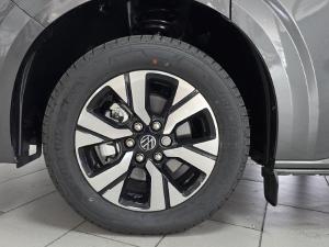 Volkswagen Transporter 2.0TDI Kombi SWB Life - Image 26