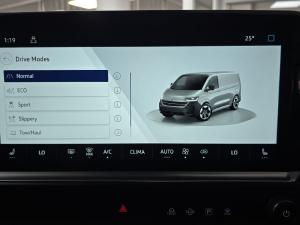 Volkswagen Transporter 2.0TDI Kombi SWB Life - Image 5