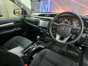 Toyota Hilux 2.4GD-6 Xtra cab Raider auto - Image 6