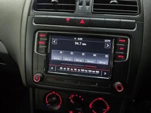 Volkswagen Polo Vivo hatch 1.4 Comfortline - Image 7
