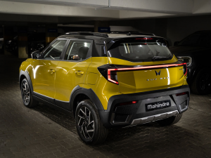 Mahindra XUV 3XO 1.2T AX7L - Image 3