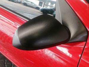 Hyundai Grand i10 1.0 Premium hatch - Image 13