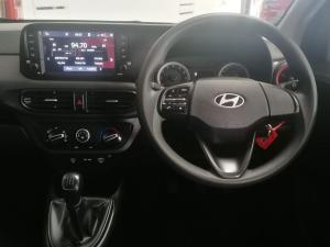 Hyundai Grand i10 1.0 Premium hatch - Image 22