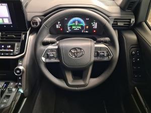 Toyota Land Cruiser 300 3.3D GX-R - Image 11