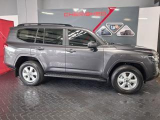 Toyota Land Cruiser 300 3.3D GX-R