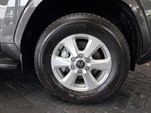 Toyota Land Cruiser 300 3.3D GX-R - Image 8