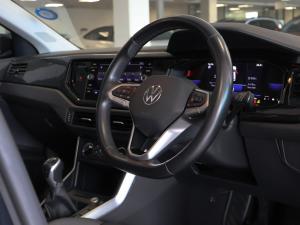 Volkswagen Polo hatch 1.0TSI Life manual - Image 12