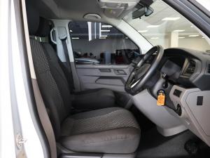 Volkswagen Transporter 2.0TDI Kombi SWB Trendline auto - Image 11