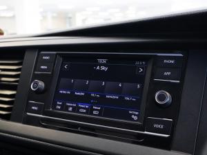 Volkswagen Transporter 2.0TDI Kombi SWB Trendline auto - Image 18