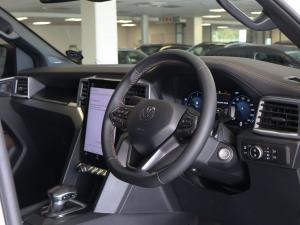 Volkswagen Transporter 2.0TDI Kombi SWB Trendline auto - Image 19