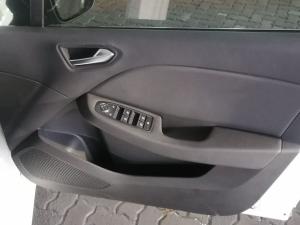 Renault Clio 1.0 Turbo Intens - Image 18