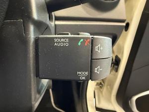 Renault Captur 88kW turbo Dynamique auto - Image 20