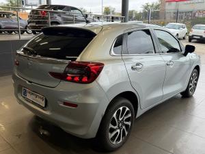 Suzuki Baleno 1.5 GLX auto - Image 7