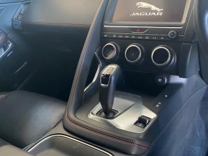 Jaguar E-Pace D180 AWD R-Dynamic SE First Edition - Image 11