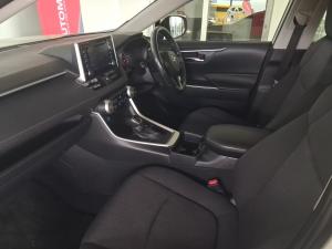 Toyota RAV4 2.0 GX auto - Image 7
