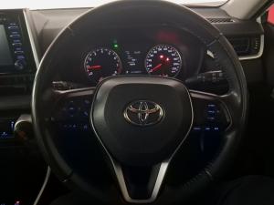 Toyota RAV4 2.0 GX auto - Image 8