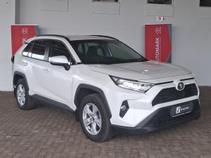 Toyota RAV4 2.0 GX auto - Image 1
