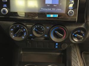 Toyota Hilux 2.4GD-6 single cab 4x4 Raider auto - Image 14