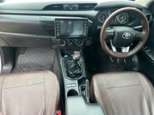 Toyota Hilux 2.4GD-6 Xtra cab Raider manual - Image 6