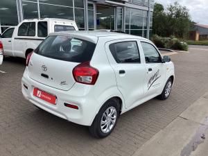 Toyota Vitz 1.0 - Image 2