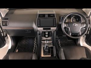 Toyota Land Cruiser Prado 2.8GD VX - Image 6