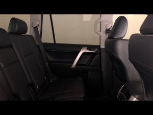 Toyota Land Cruiser Prado 2.8GD VX - Image 12
