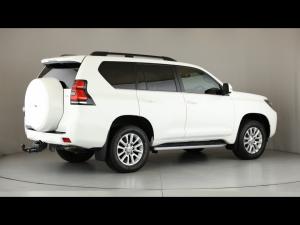 Toyota Land Cruiser Prado 2.8GD VX - Image 2