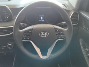 Hyundai Tucson 2.0 Premium - Image 11