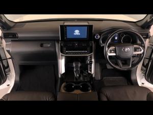 Toyota Land Cruiser 300 3.3D GX-R - Image 6