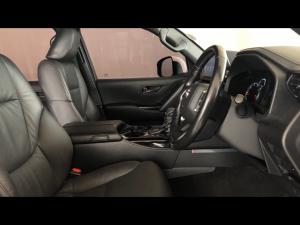 Toyota Land Cruiser 300 3.3D GX-R - Image 10