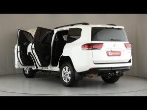 Toyota Land Cruiser 300 3.3D GX-R - Image 25