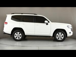 Toyota Land Cruiser 300 3.3D GX-R - Image 3