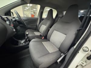 Toyota Etios sedan 1.5 Sprint - Image 7