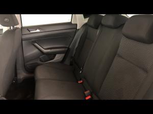 Volkswagen Polo hatch 1.0TSI - Image 11