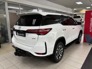 Toyota Fortuner 2.8GD-6 4x4 VX - Image 2