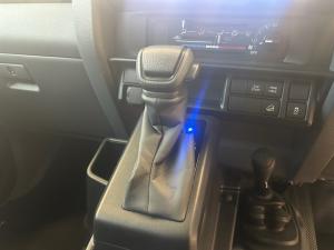 Toyota Land Cruiser 79 2.8GD-6 double cab - Image 12