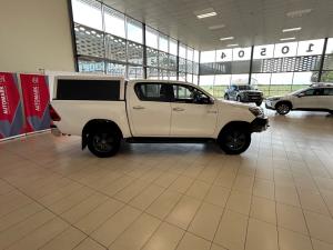 Toyota Hilux 2.8GD-6 double cab 4x4 Raider auto - Image 3