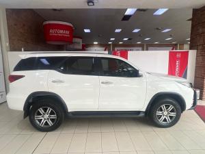 Toyota Fortuner 2.4GD-6 4x4 - Image 3